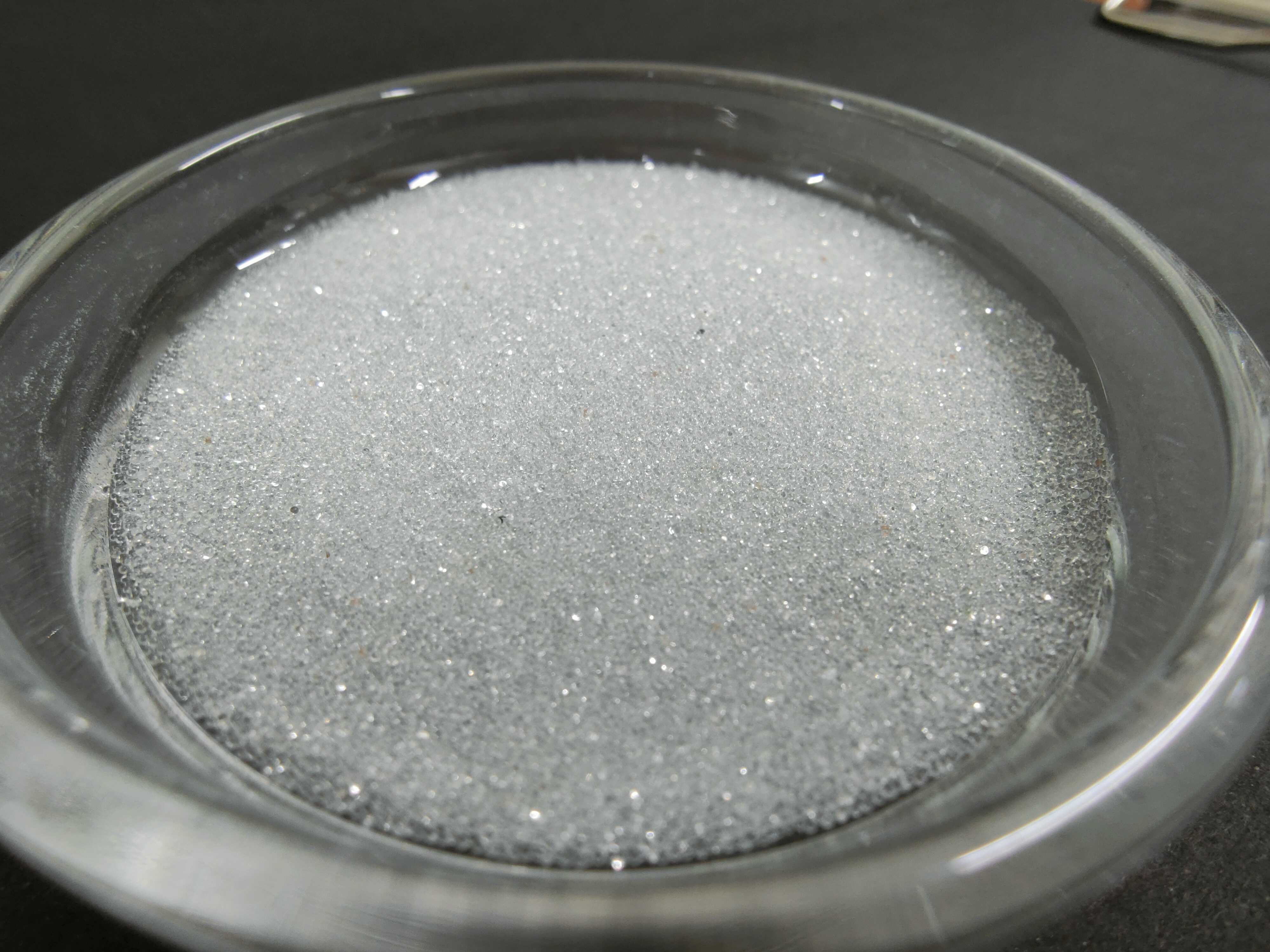 ทรายแก้ว ทรายพ่นชิ้นงาน POTTERS GLASS BEADS 4 (5กก.) GB/P LINE SHOPPING