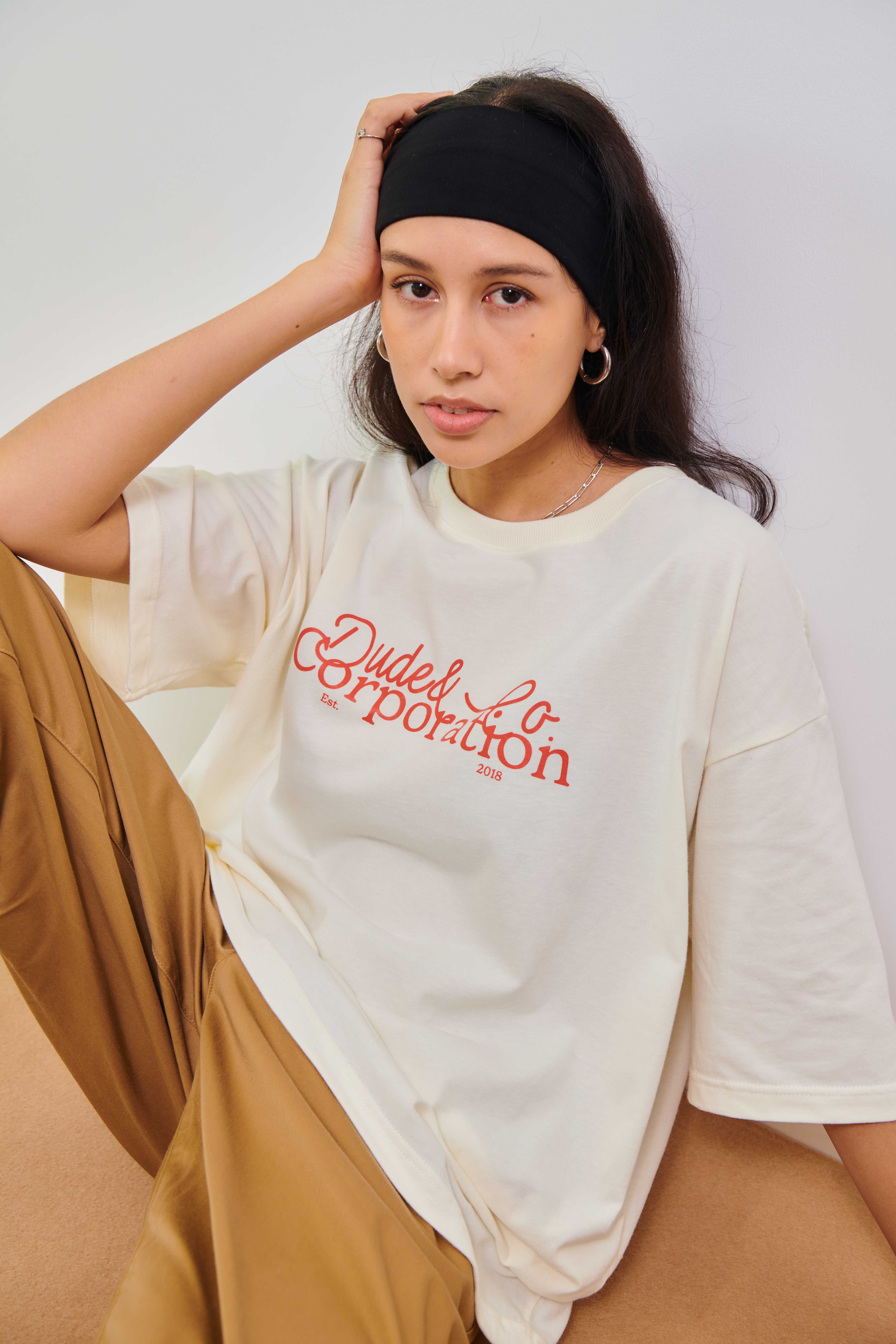 dude-co-oversized-t-shirt-off-white-line-shopping
