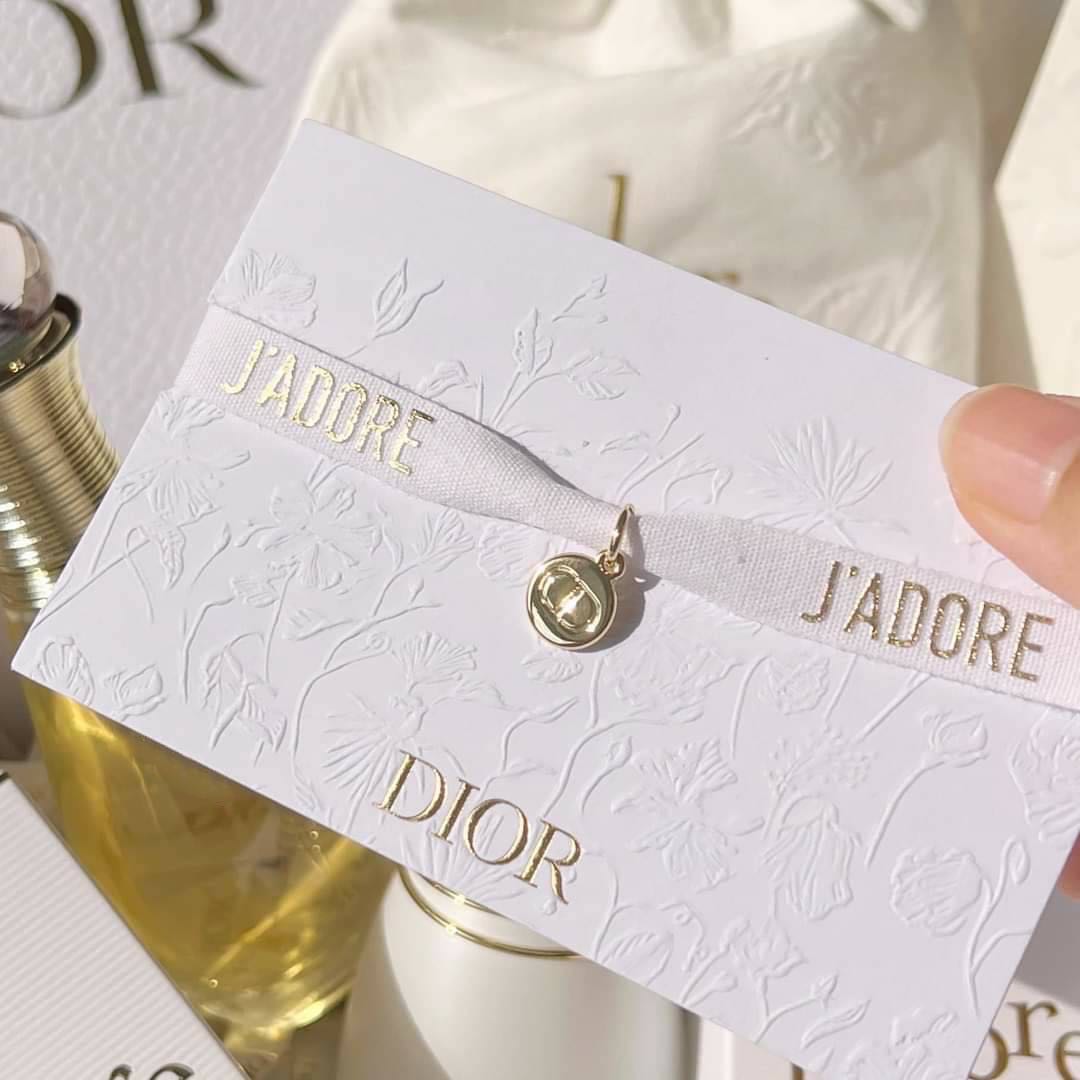 ˓ 🌳 ˒ ꒰ พร้อมส่ง ꒱ — Dior J’adore ribbon bracelet คอลเลคชั่นปลายปี 2022 ...