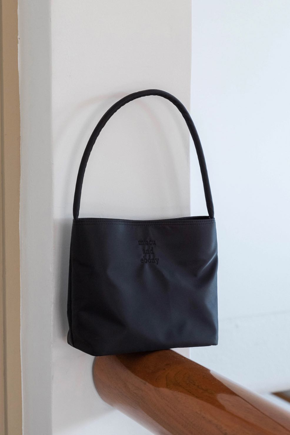 (Preorder2025days) Mucu and ebony nearest bag korea100 LINE SHOPPING