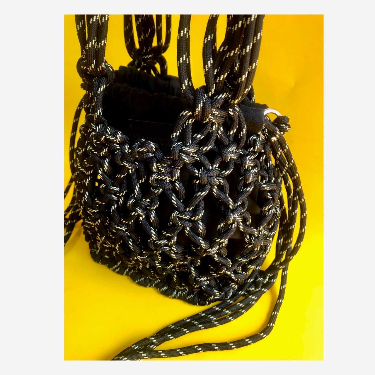 💛Macrame Bucket Bag in Black & Yellow LINE SHOPPING