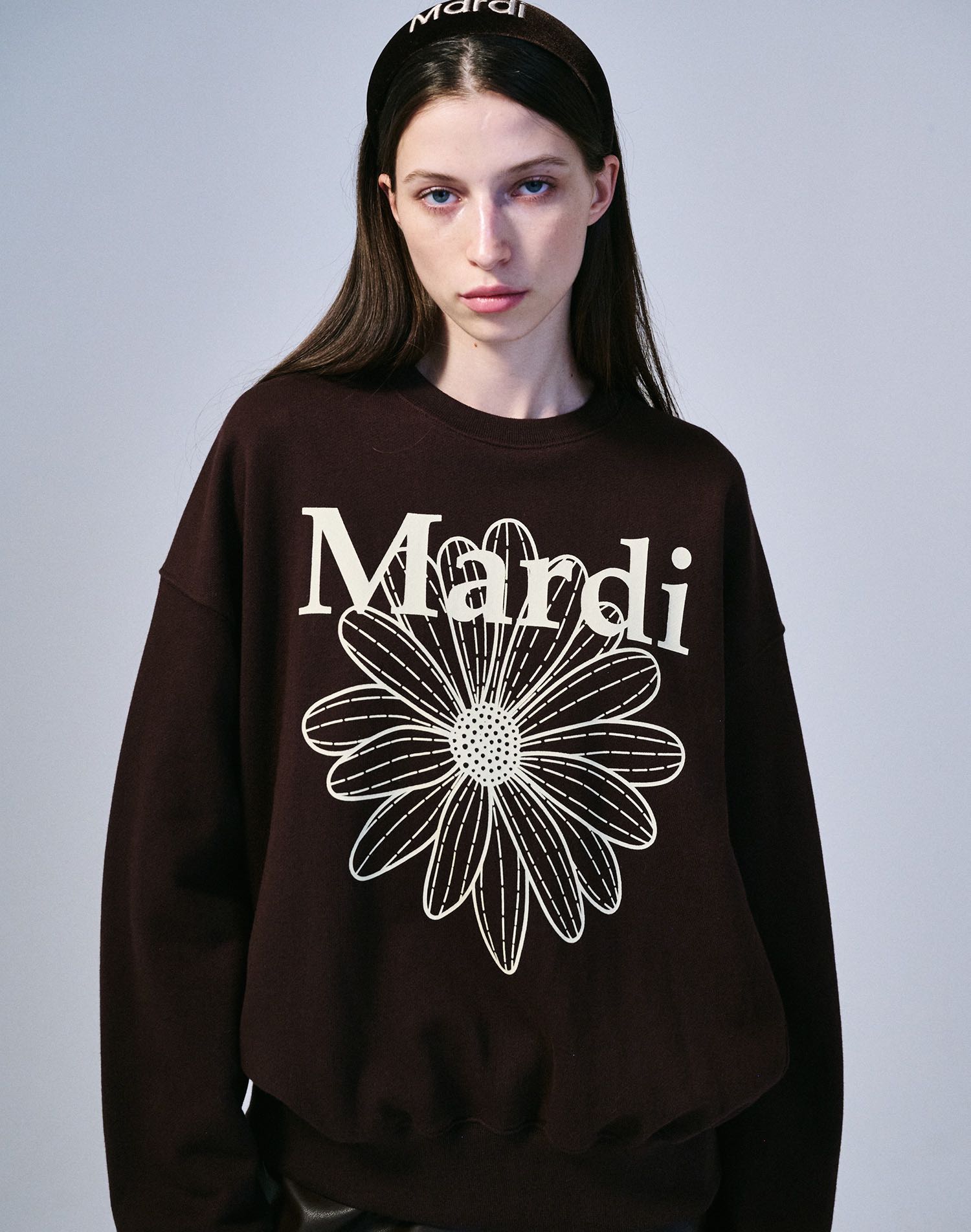 SWEATSHIRT FLOWERMARDI NEEDLEWORK_OATMEAL TAUPE
