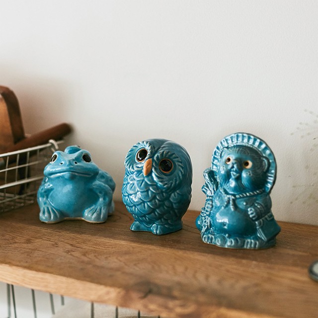 しあわせを呼ぶ縁起もの 信楽焼の青い動物
