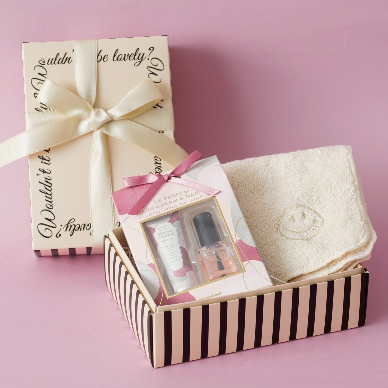 ネイルオイル&ハンドクリーム タオルハンカチ ギフト